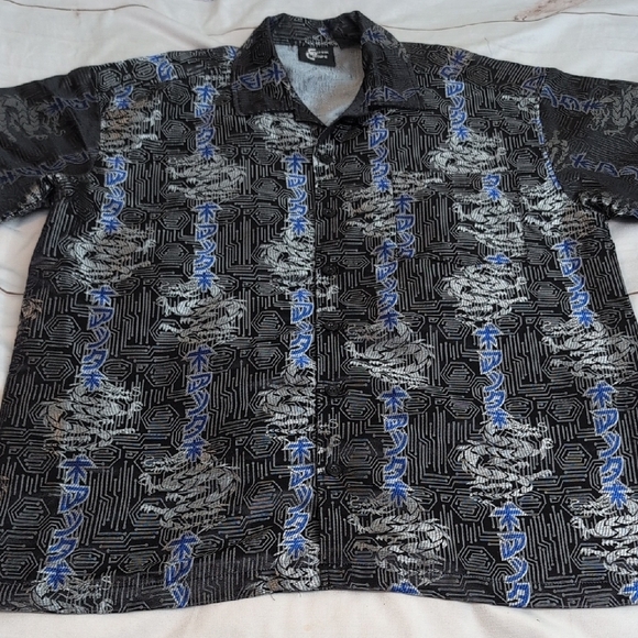 Street Culture Other - Vintage Street Culture Y2K Dragon Metailic Tribal Button Down size Large